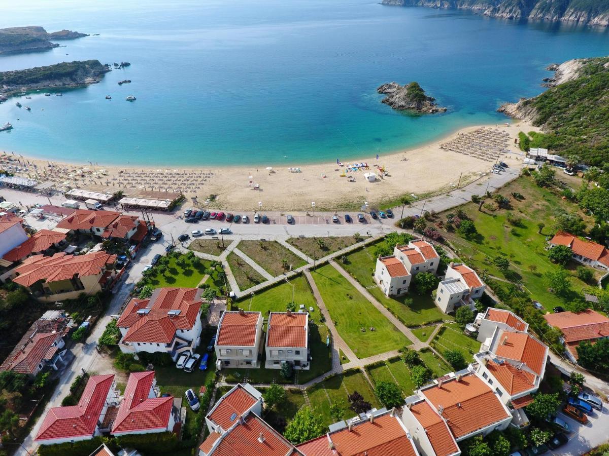 Seathon Seafront Beach Villa In Kalamitsi Luaran gambar