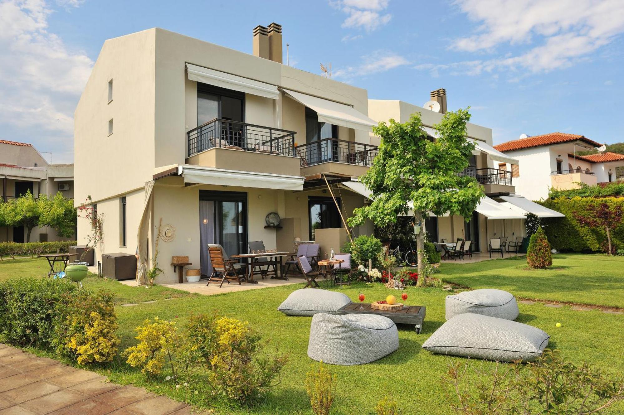 Seathon Seafront Beach Villa In Kalamitsi Luaran gambar