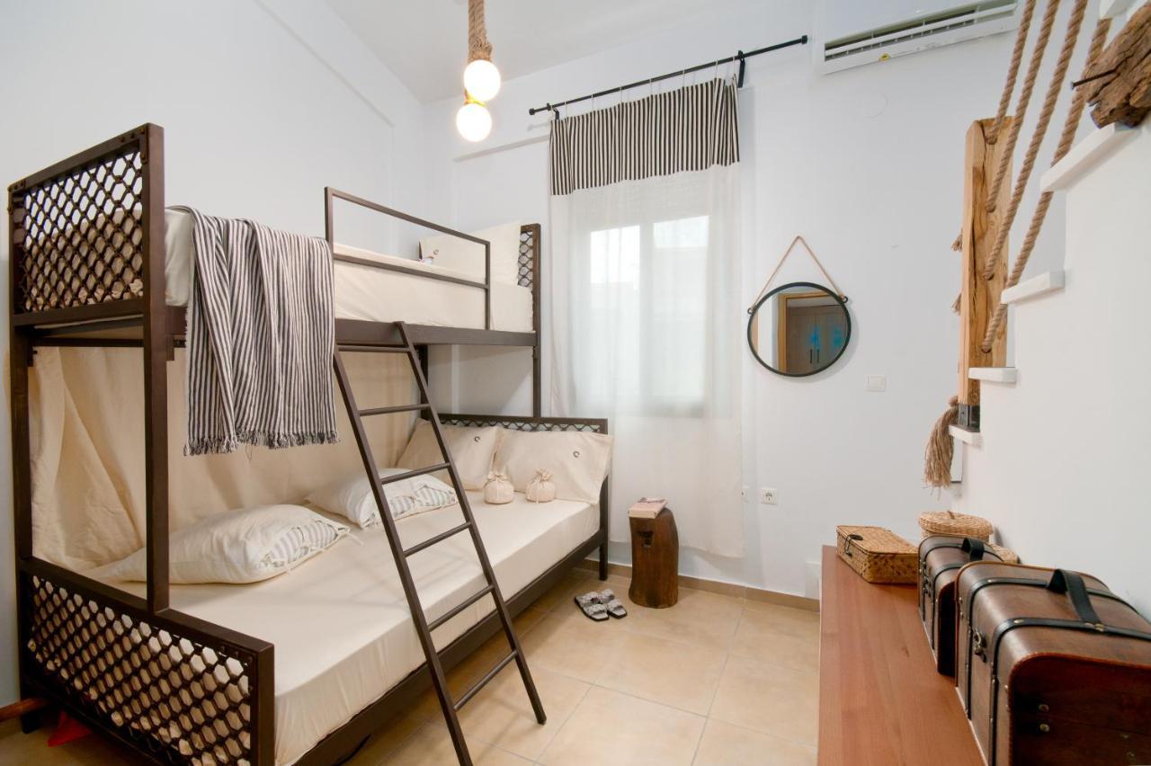 Seathon Seafront Beach Villa In Kalamitsi Luaran gambar